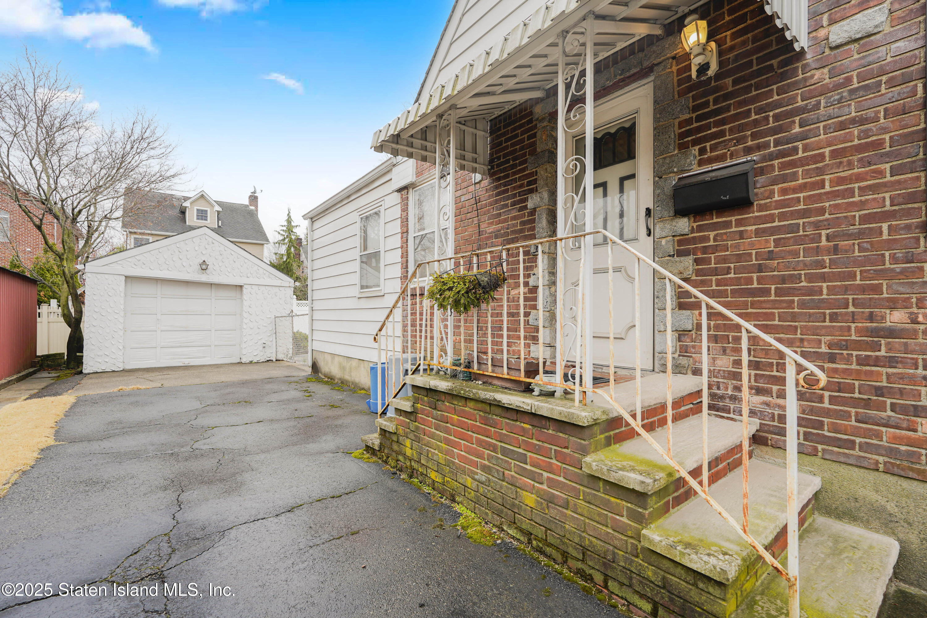 95 Bryson Avenue, Staten Island, New York image 7
