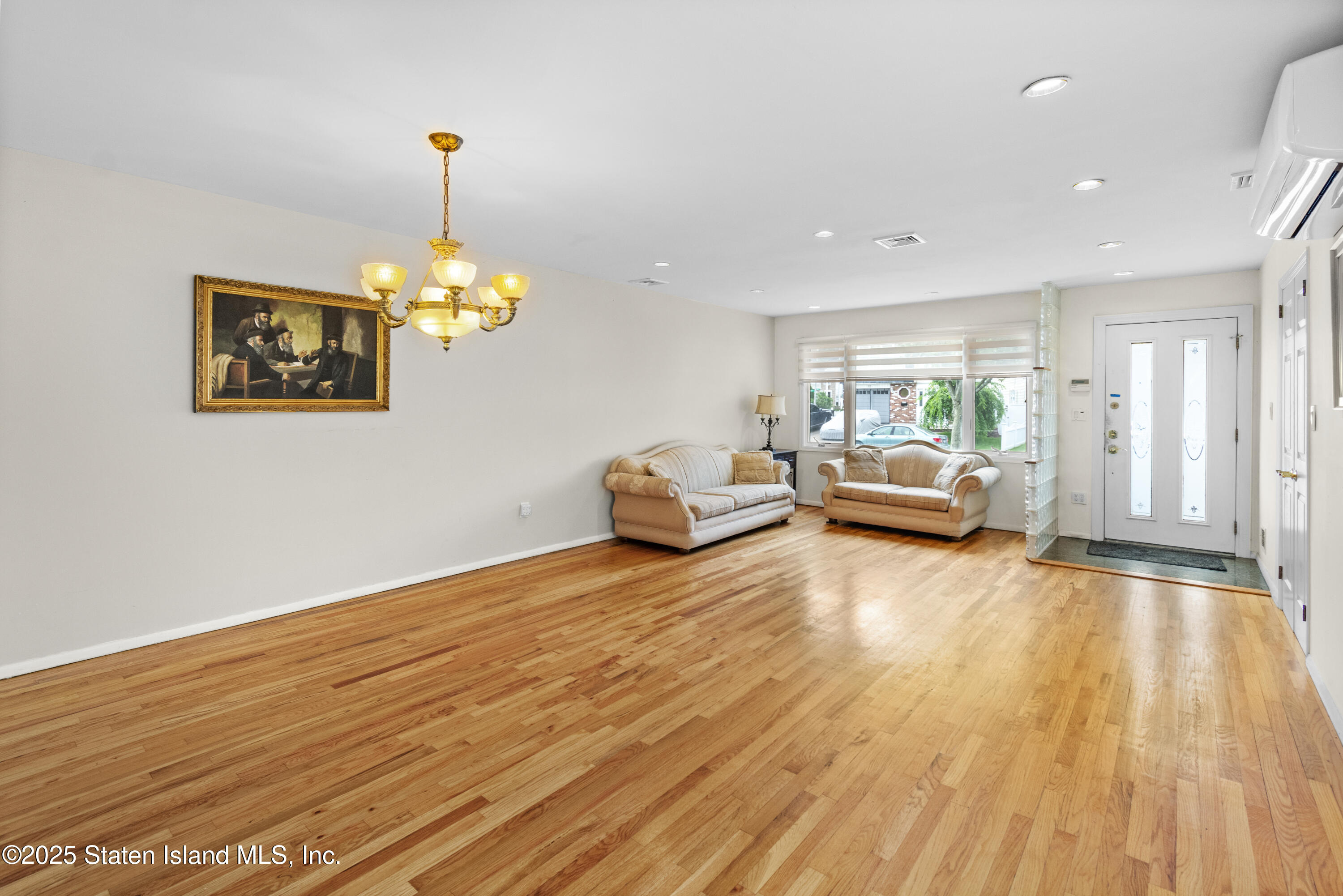 45 Dorothy Street, Staten Island, New York image 5