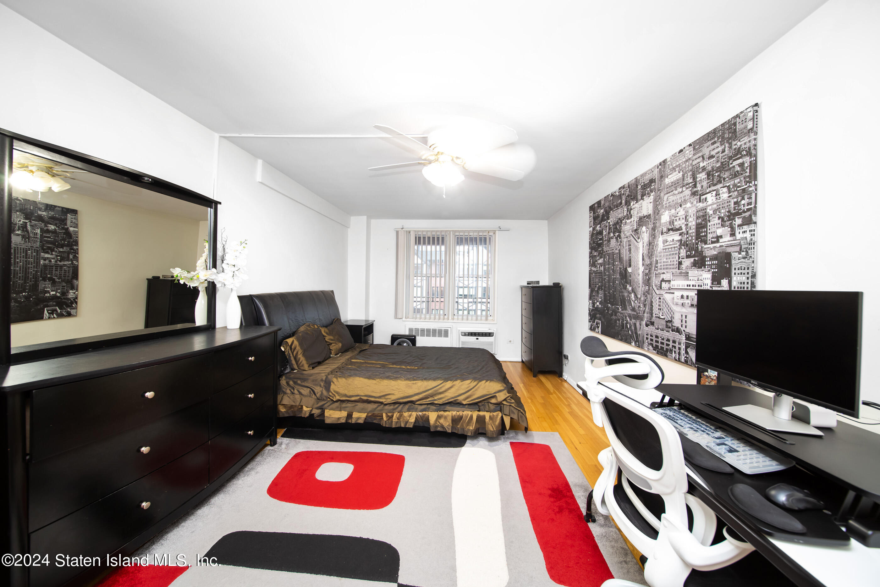 241-20 Northern Boulevard #5E, Queens, New York image 18