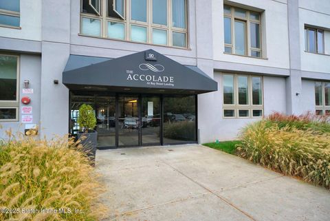 Condo For Rent - 90 Bay Street Landing #4B<br/> Staten Island, NY 10301