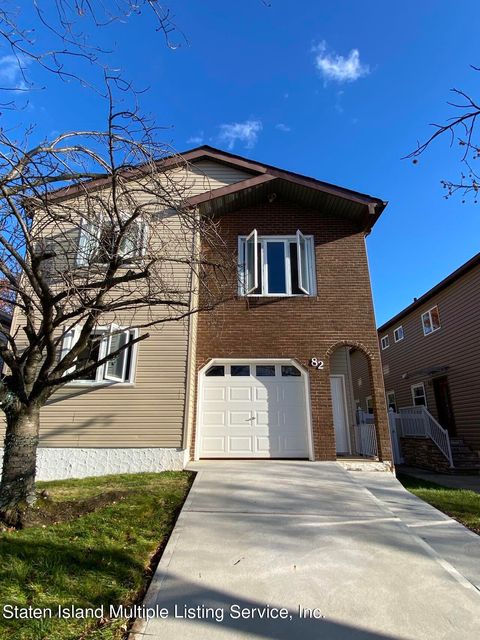 Photo of 82 Evergreen Street #1, Staten Island, NY 10308 (MLS # 2400300)