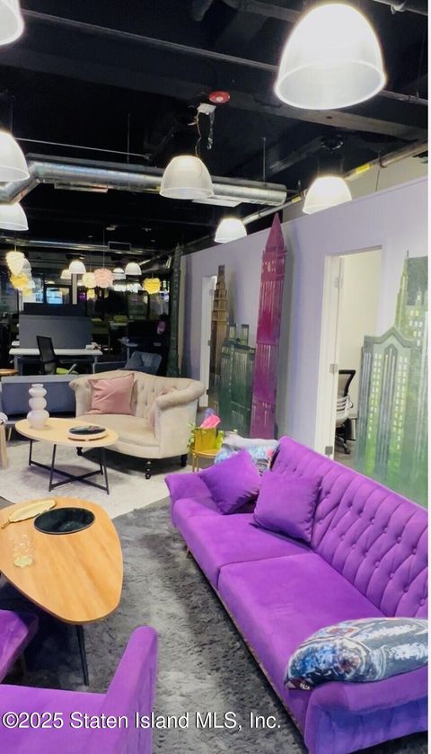 Photo of 4 Minthorne Street #H, Staten Island, NY 10301 (MLS # 2505460)