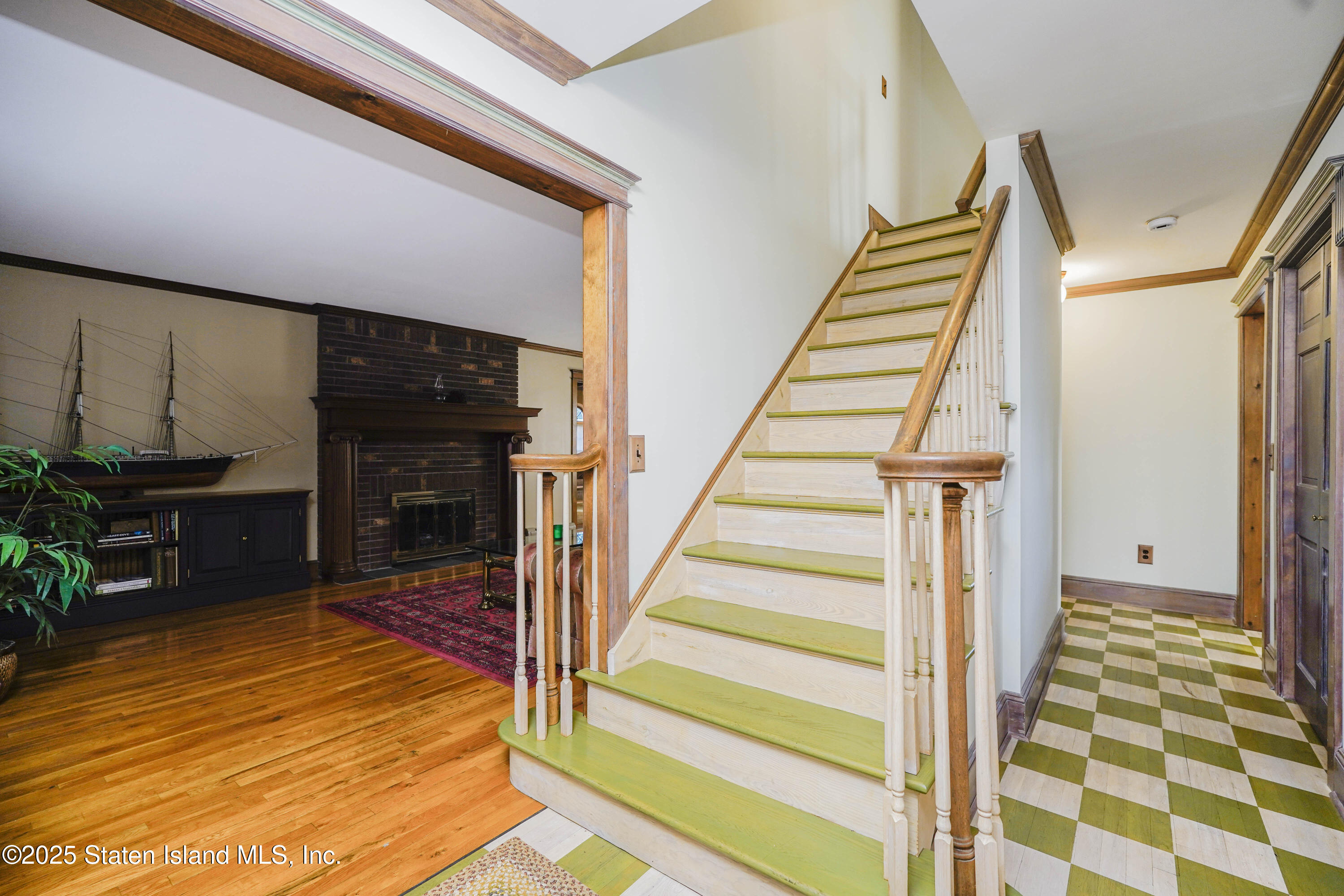375 Clarke Avenue, Staten Island, New York image 9