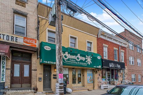 Photo of 1255 Bay St St #1, Staten Island, NY 10305 (MLS # 2506430)