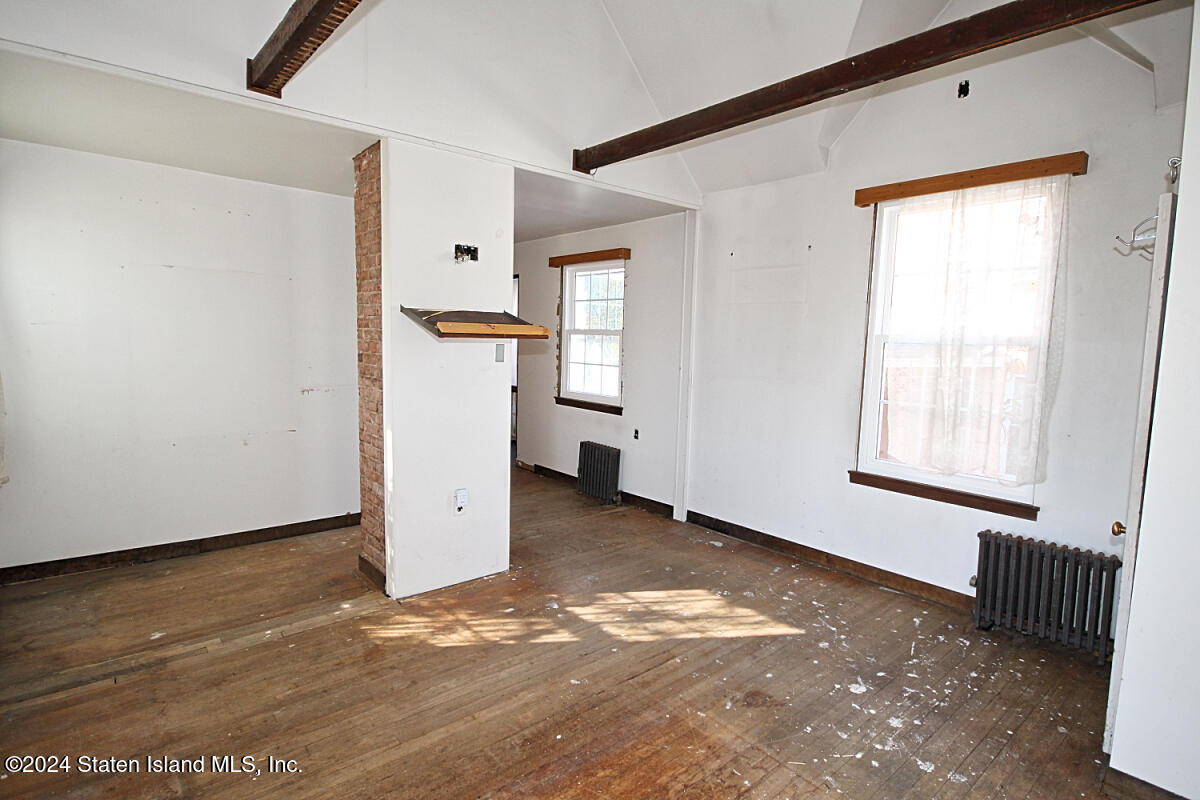 311 Tompkins Avenue, Staten Island, New York image 10