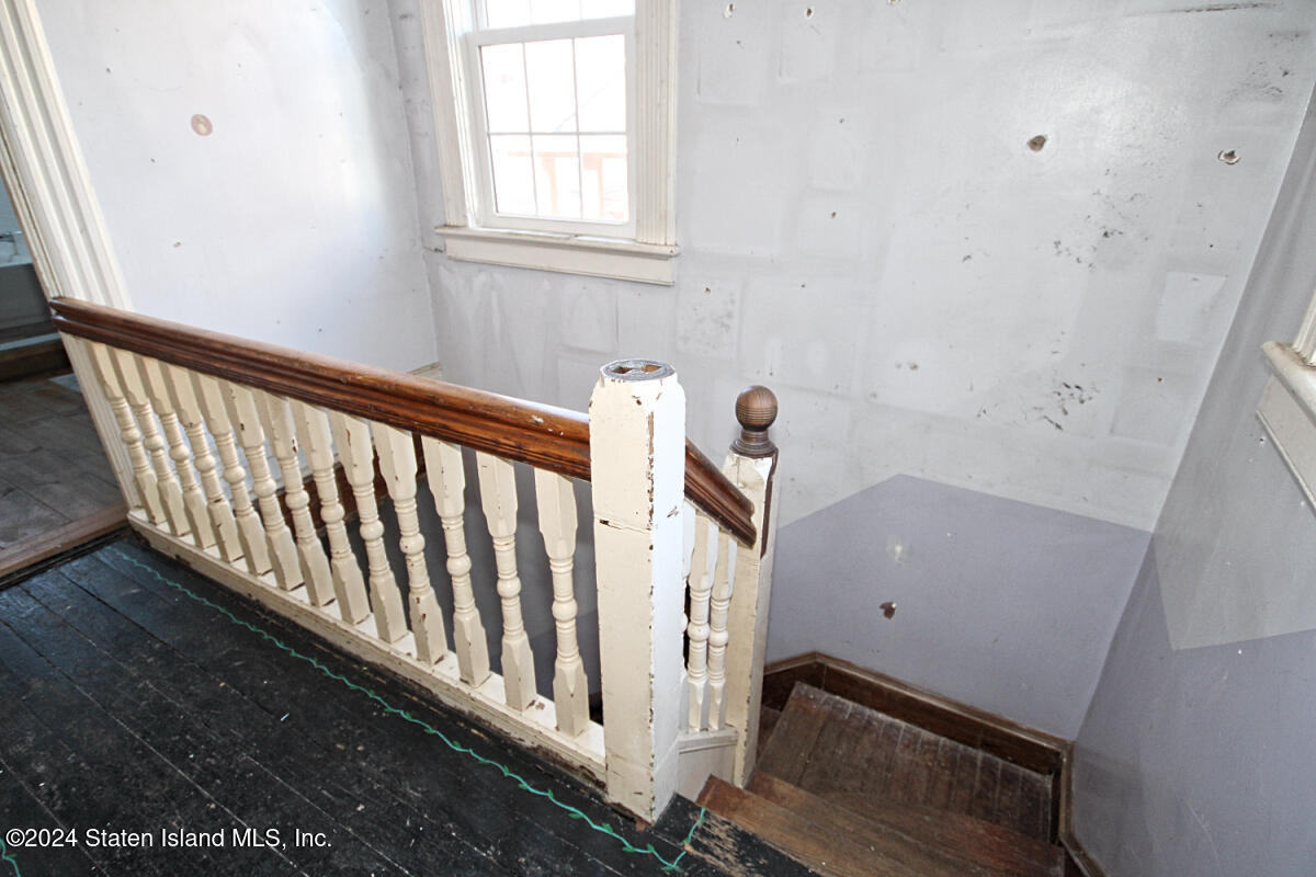 311 Tompkins Avenue, Staten Island, New York image 14