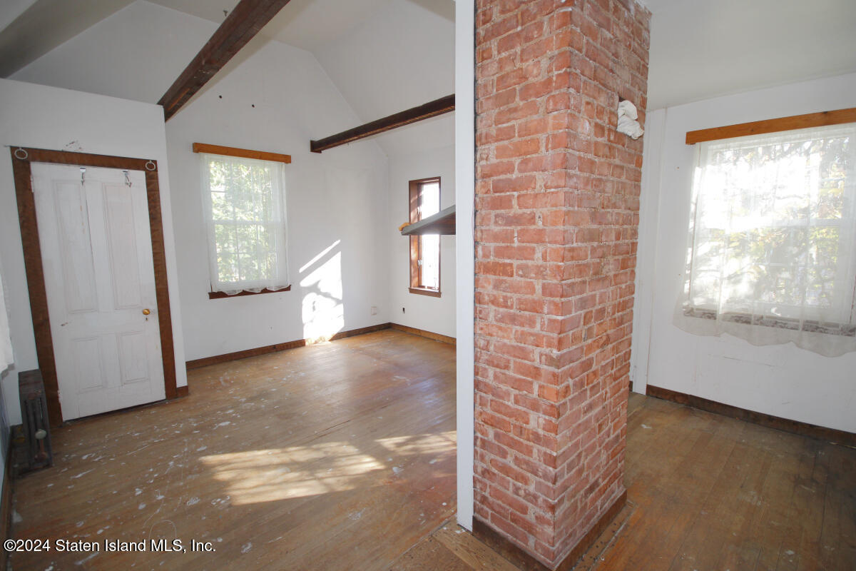311 Tompkins Avenue, Staten Island, New York image 11