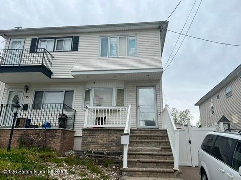 Homes For Sale - 77 Redgrave Avenue<br/> Staten Island, NY 10306