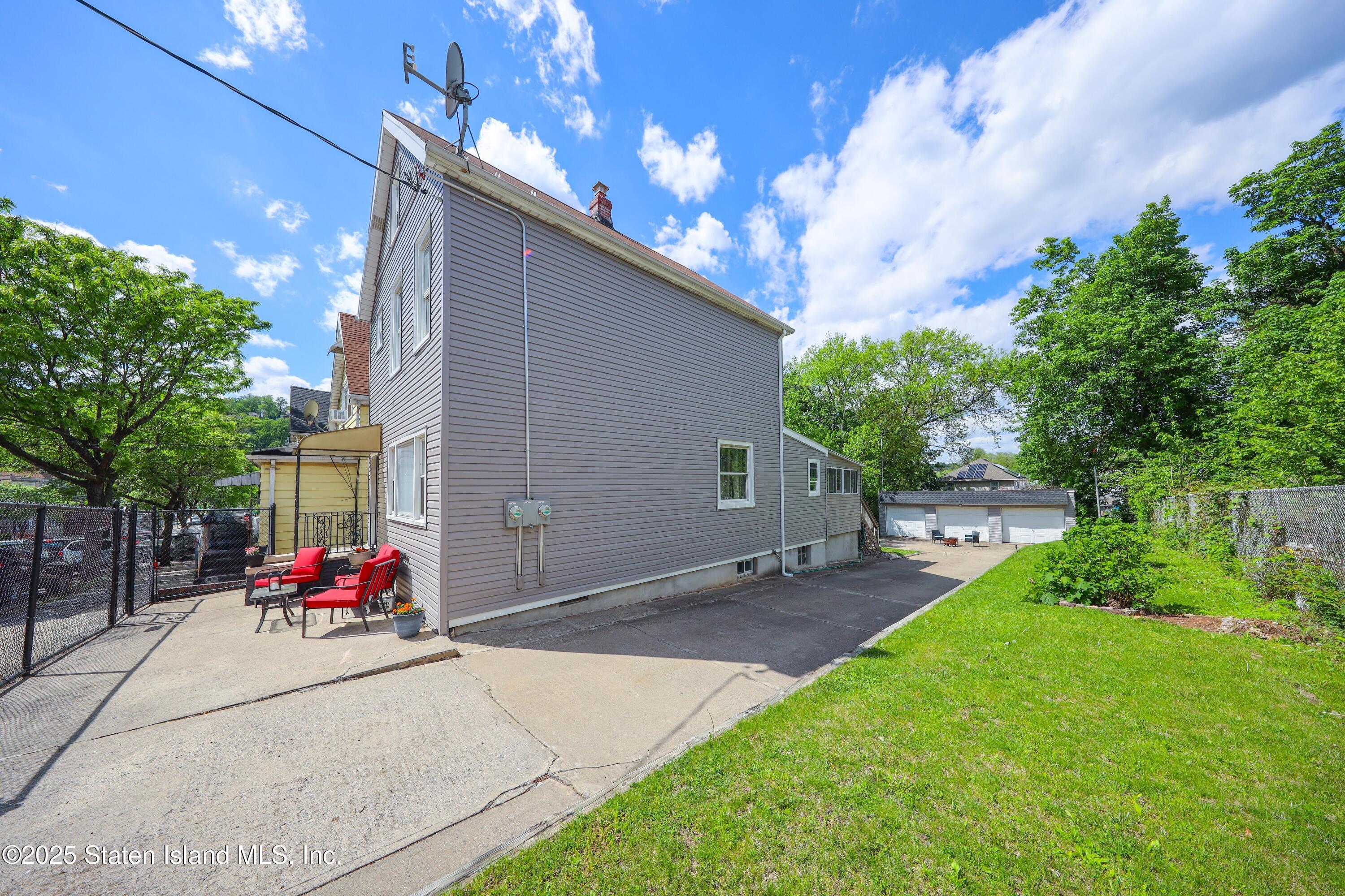 101 Laurel Avenue, Staten Island, New York image 26