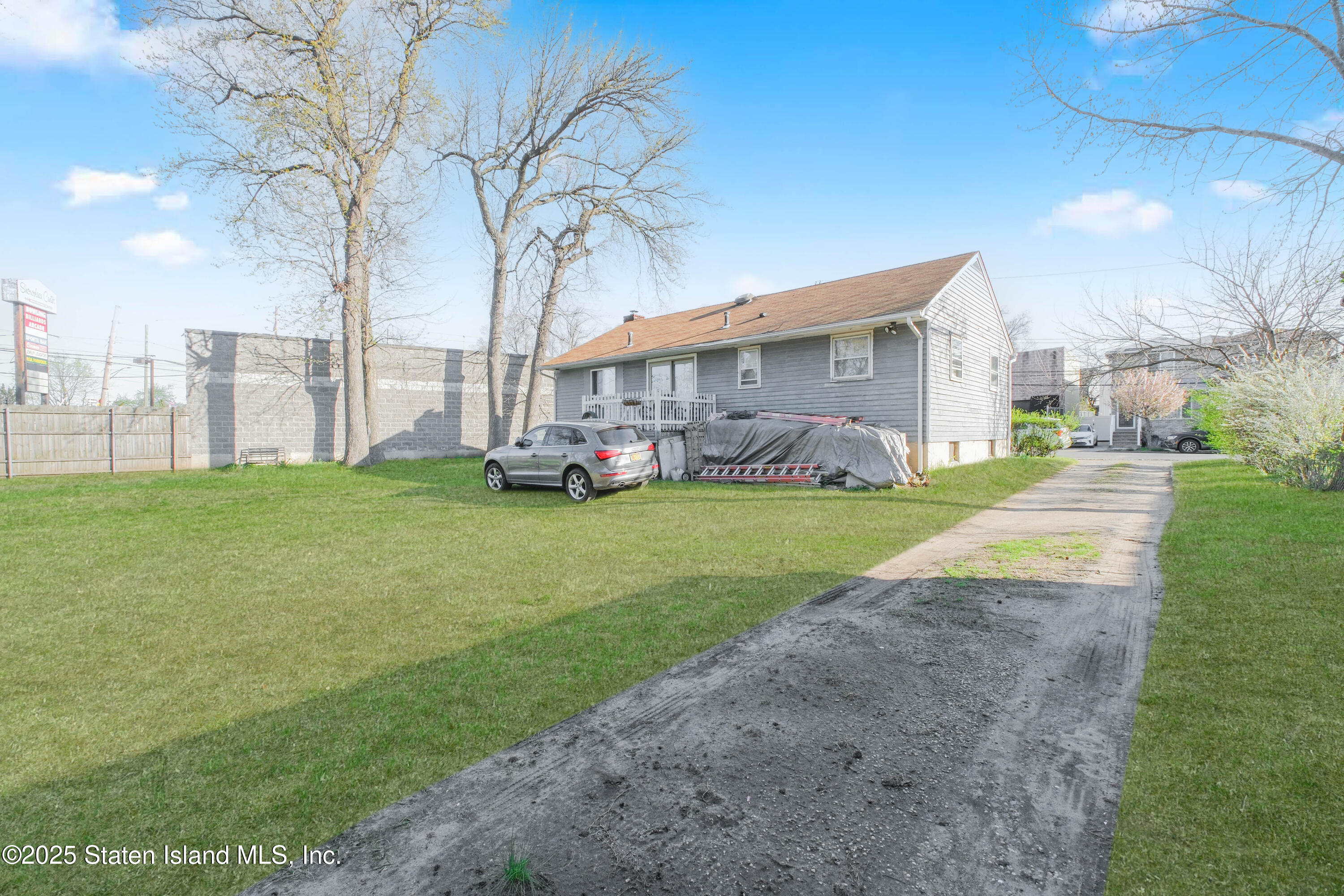 16 Alberta Avenue, Staten Island, New York image 39