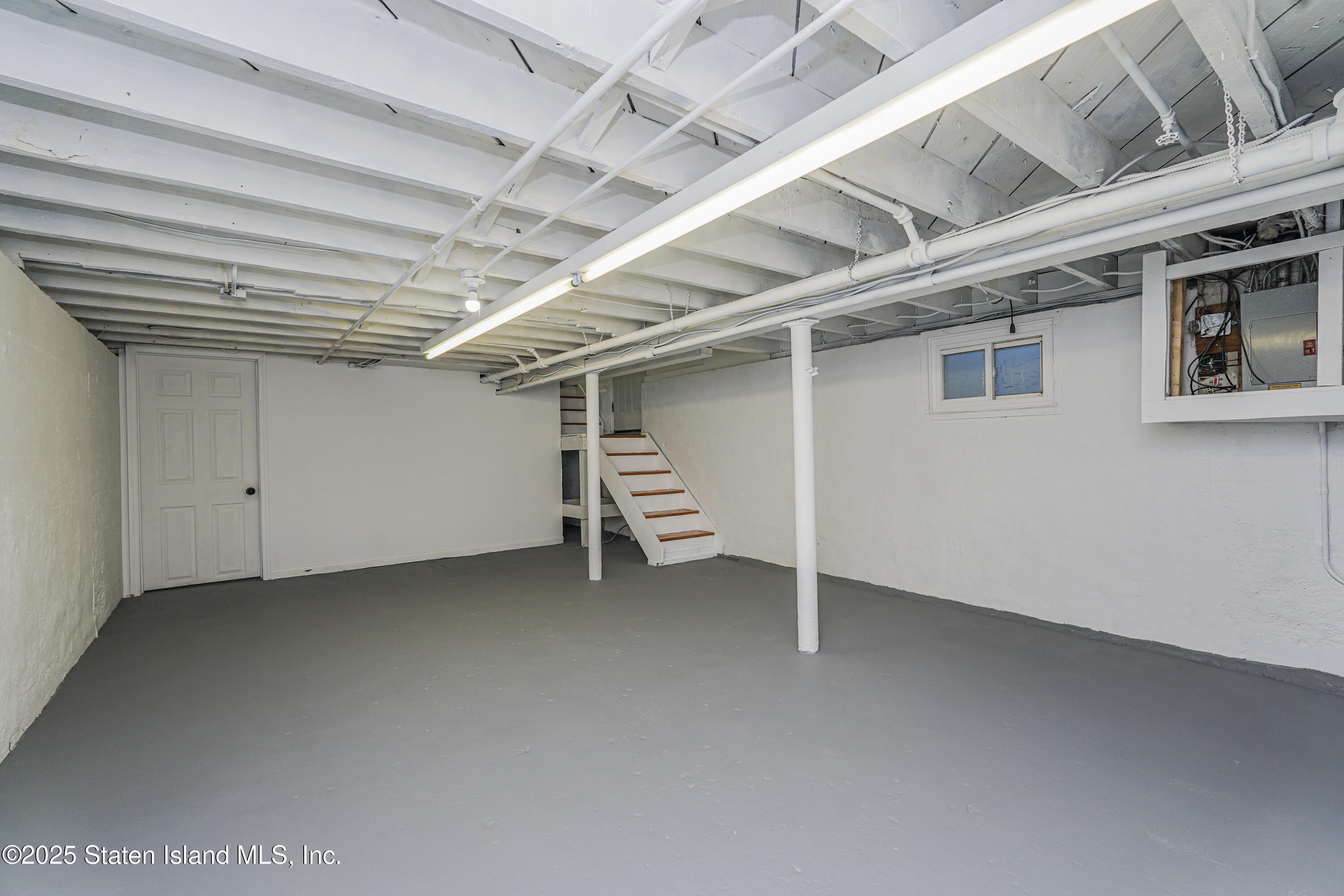 67 Roff Street, Staten Island, New York image 37
