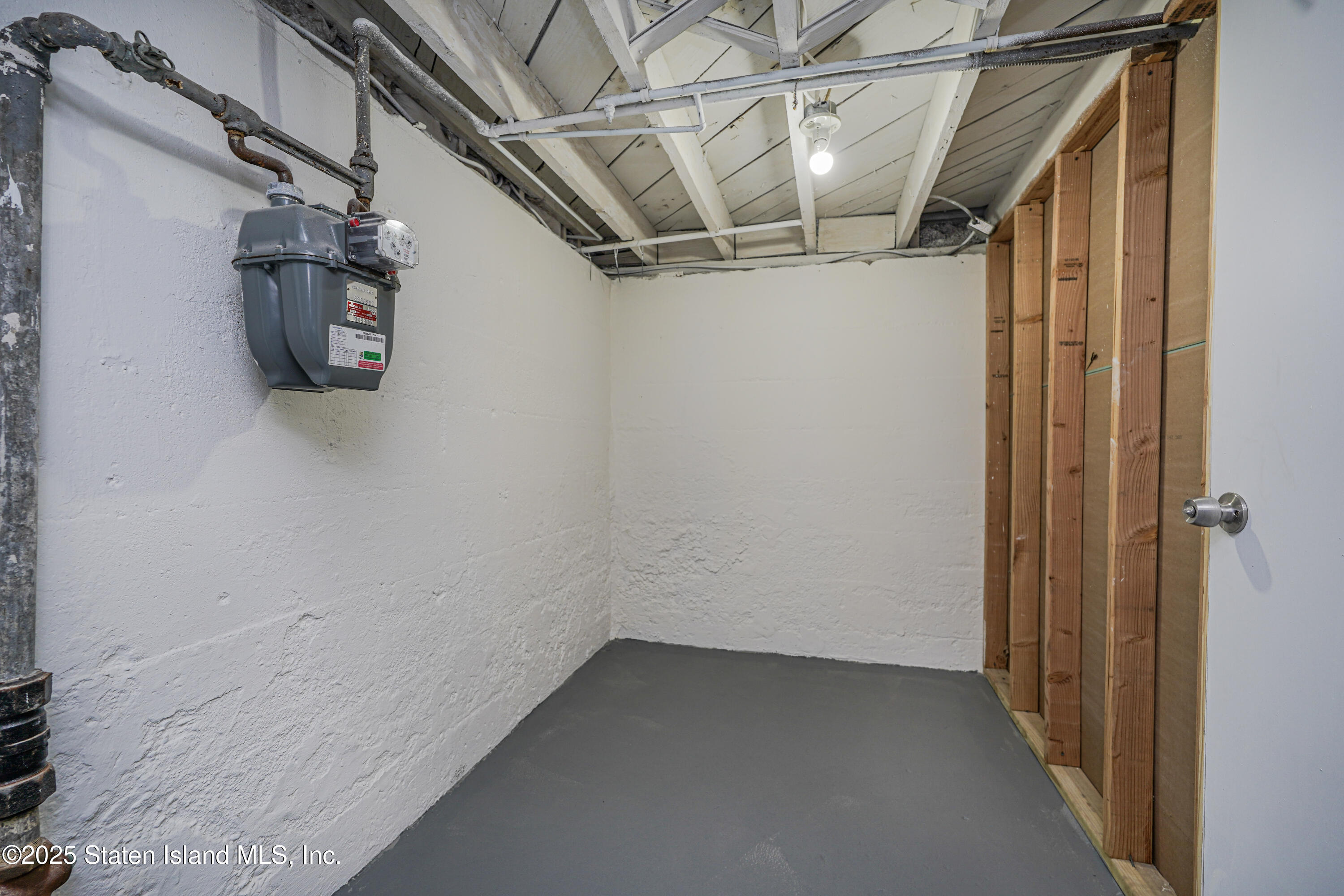 67 Roff Street, Staten Island, New York image 40