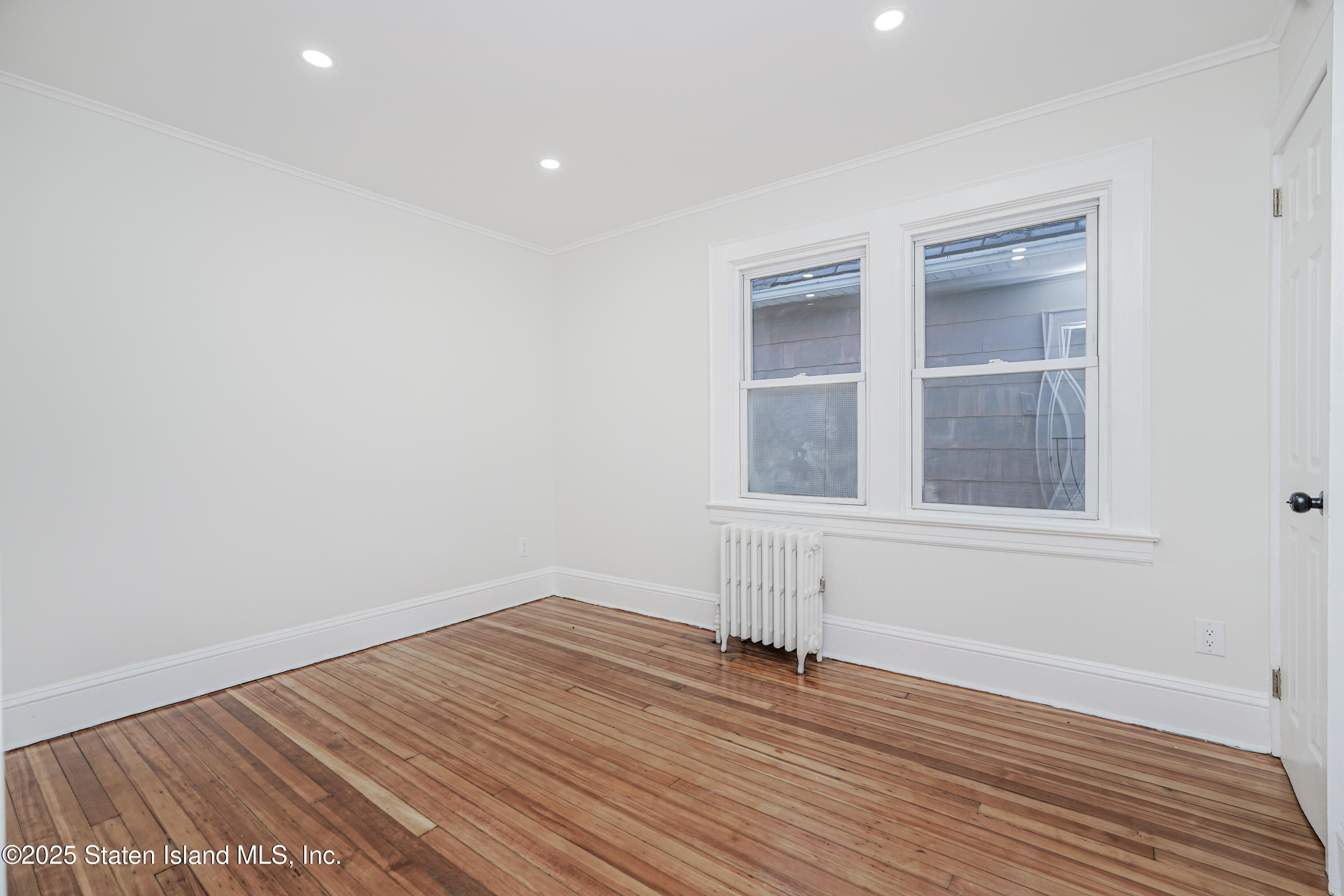 67 Roff Street, Staten Island, New York image 32