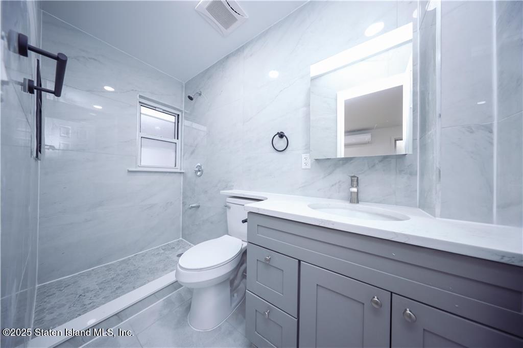84 Elm Street, Staten Island, New York image 23