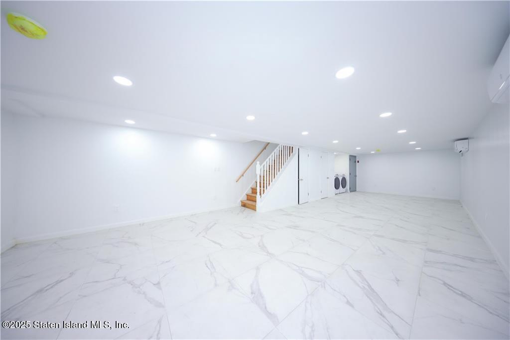 84 Elm Street, Staten Island, New York image 11