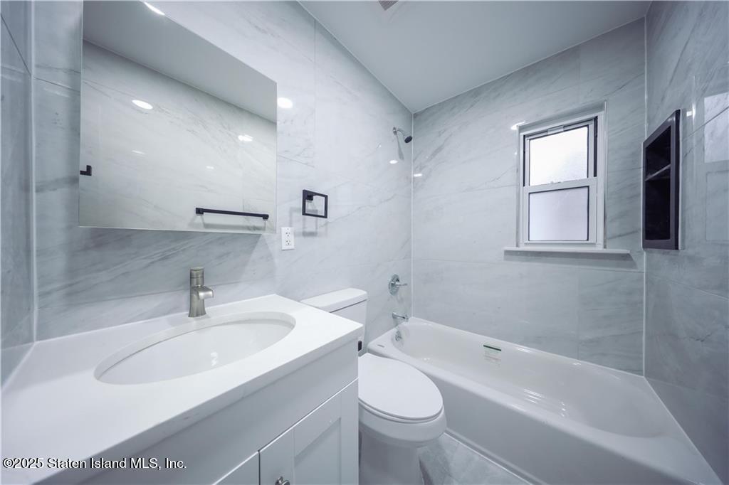 84 Elm Street, Staten Island, New York image 21