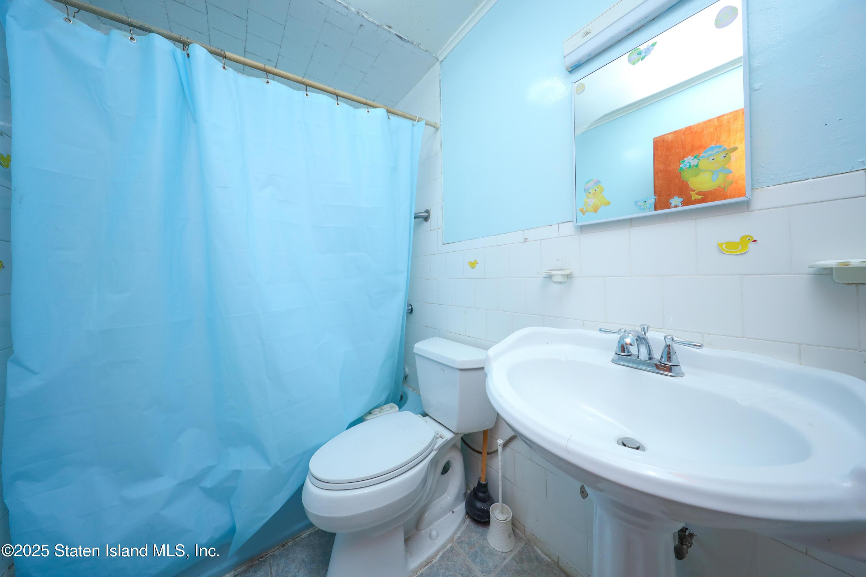 1728 W 2nd Street, Brooklyn, New York image 15