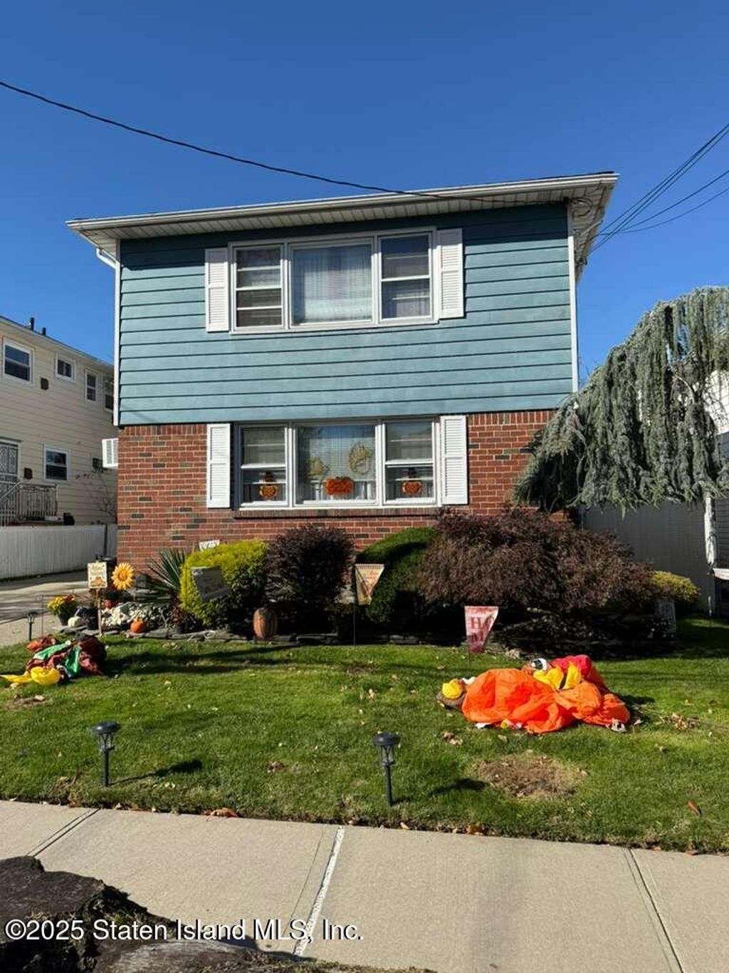 Photo of 470 Livermore Avenue, Staten Island, NY 10314 (MLS # 2506463)