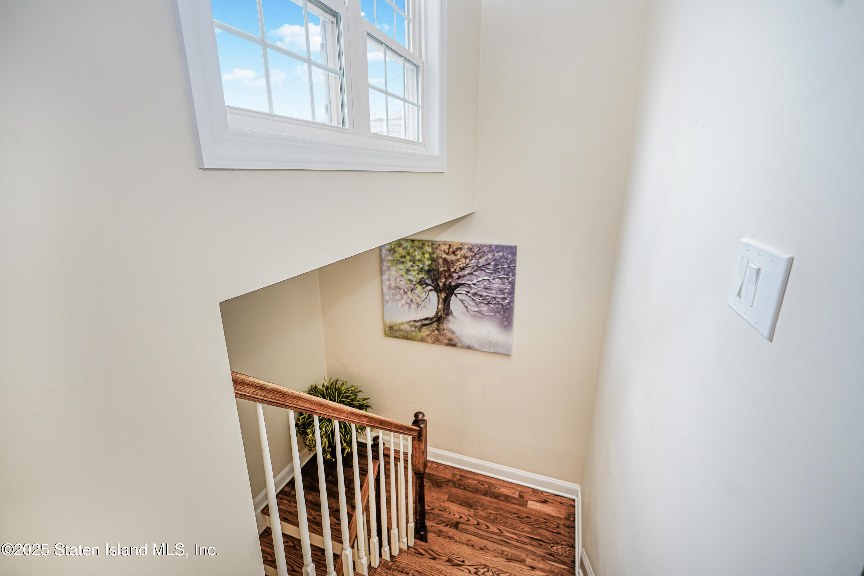 68 Tiller Court, Staten Island, New York image 17