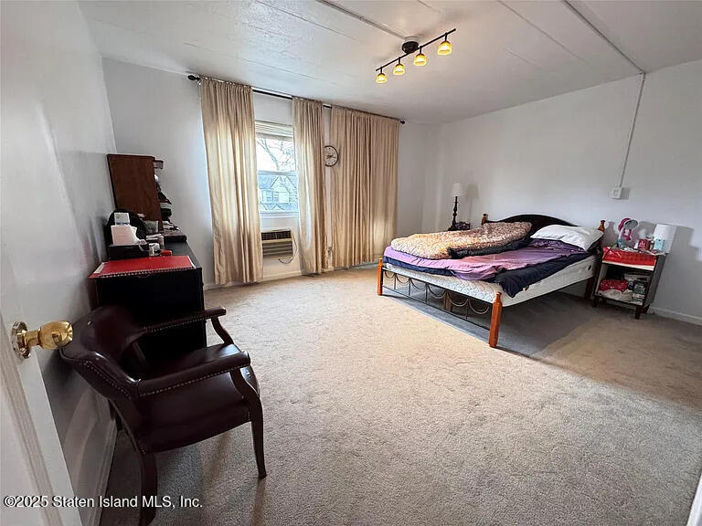 8922 Moline Street, Queens, New York image 3
