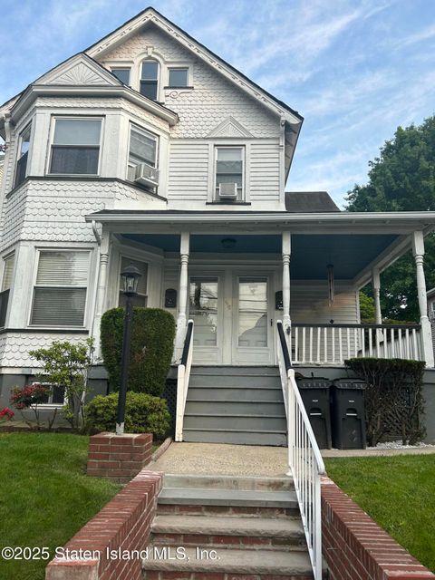 Photo of 918 Forest Avenue #1, Staten Island, NY 10310 (MLS # 2503368)