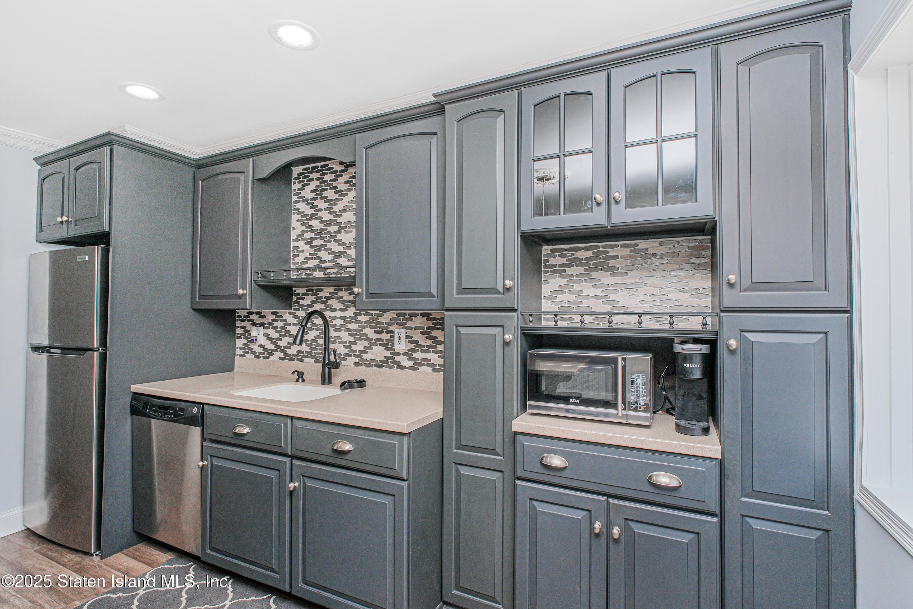 83 Vincent Avenue, Staten Island, New York image 12