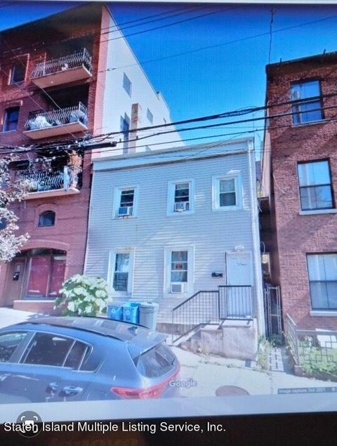 Photo of 57 Montgomery Avenue, Staten Island, NY 10301 (MLS # 1161080)