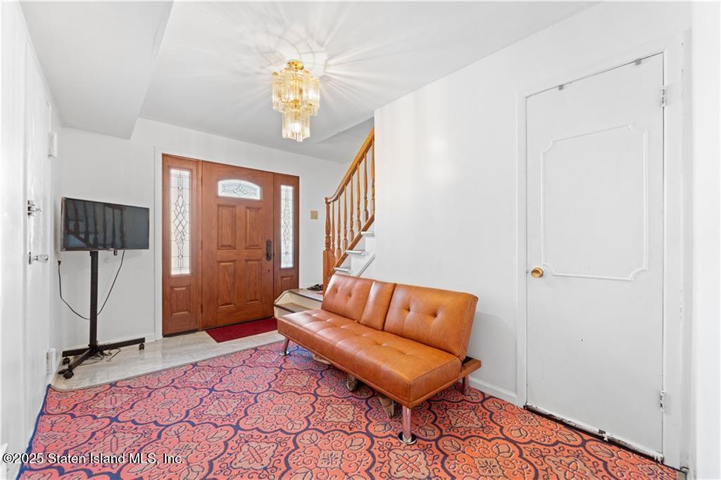 57 Middle Loop Road, Staten Island, New York image 6
