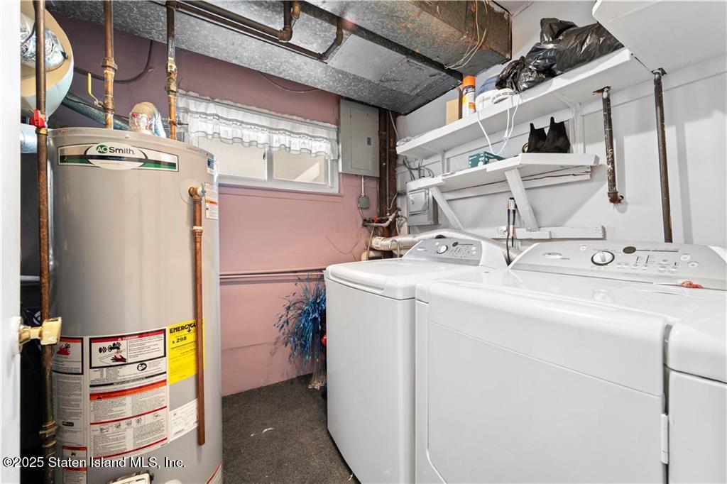 57 Middle Loop Road, Staten Island, New York image 7