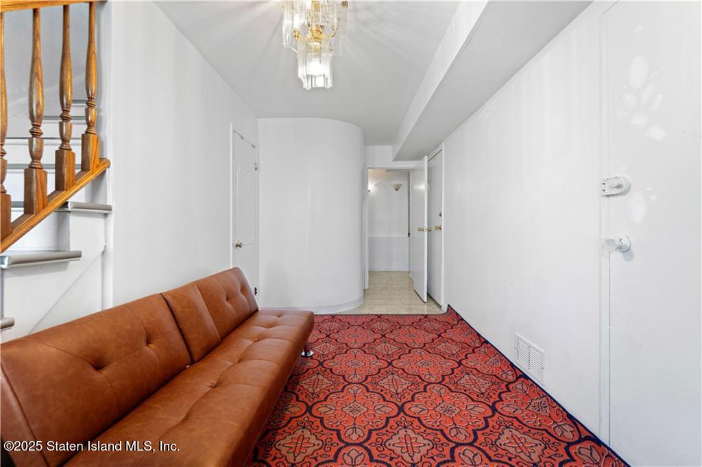 57 Middle Loop Road, Staten Island, New York image 5