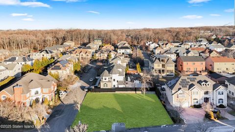 Photo of 43 Ottavio Promenade, Staten Island, NY 10307 (MLS # 2403856)