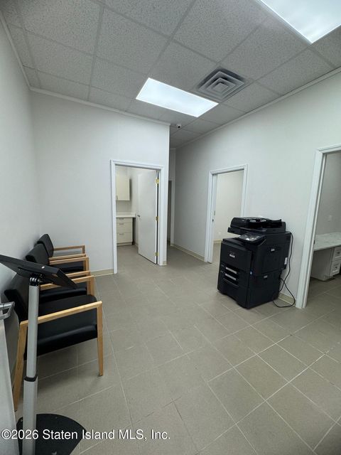 Photo of 1432 Hylan Boulevard, Staten Island, NY 10305 (MLS # 2600250)