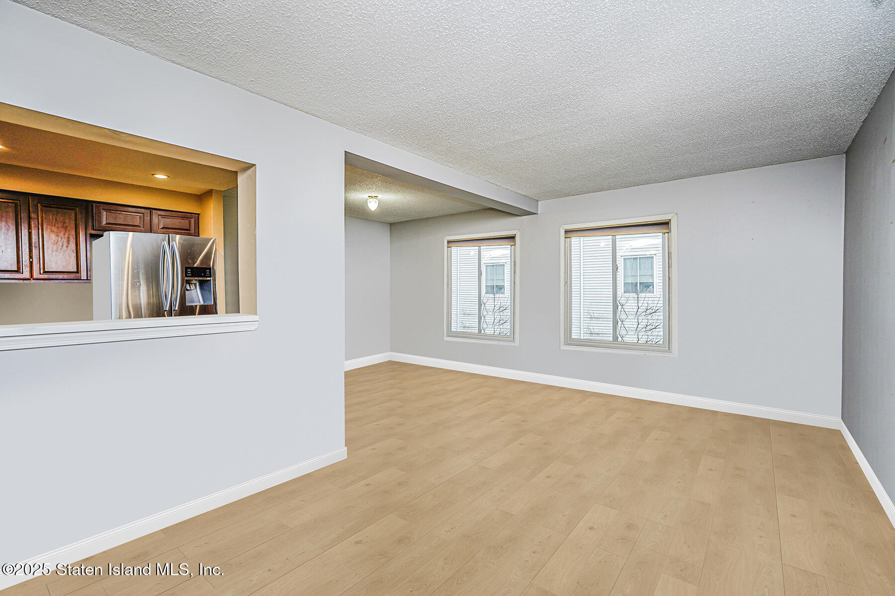 83 Ilyssa Way, Staten Island, New York image 8