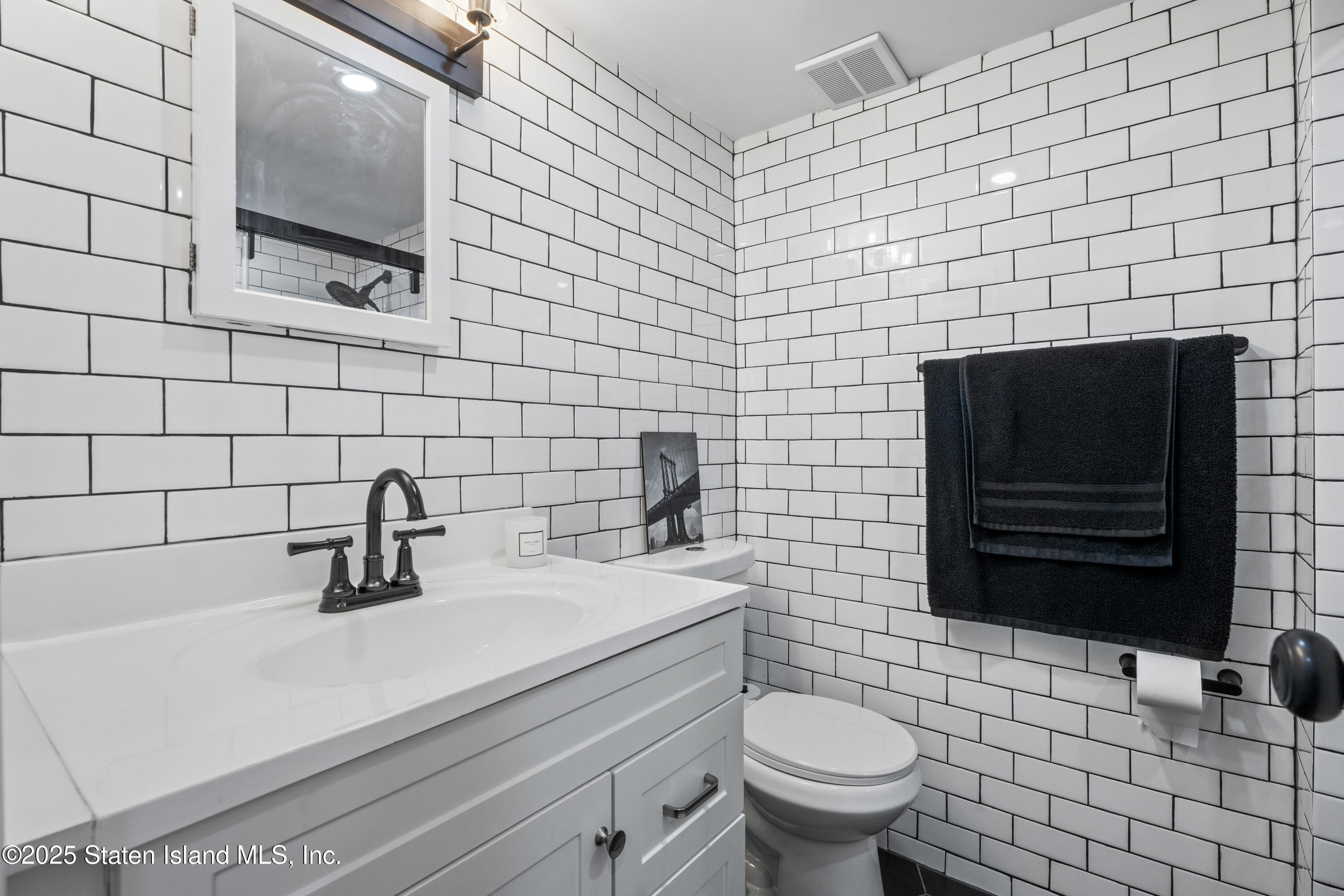 52 Saturn Lane #52, Staten Island, New York image 10