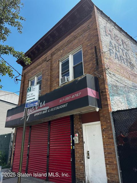 Photo of 297 Port Richmond Avenue, Staten Island, NY 10302 (MLS # 2504168)