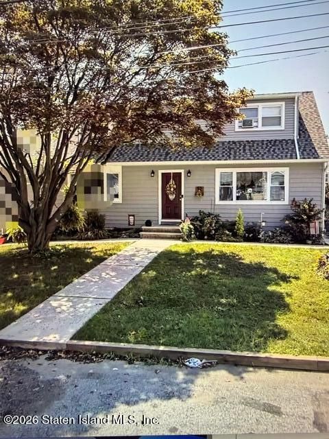 Photo of 52 Raritan Avenue #2, Staten Island, NY 10304 (MLS # 2600512)