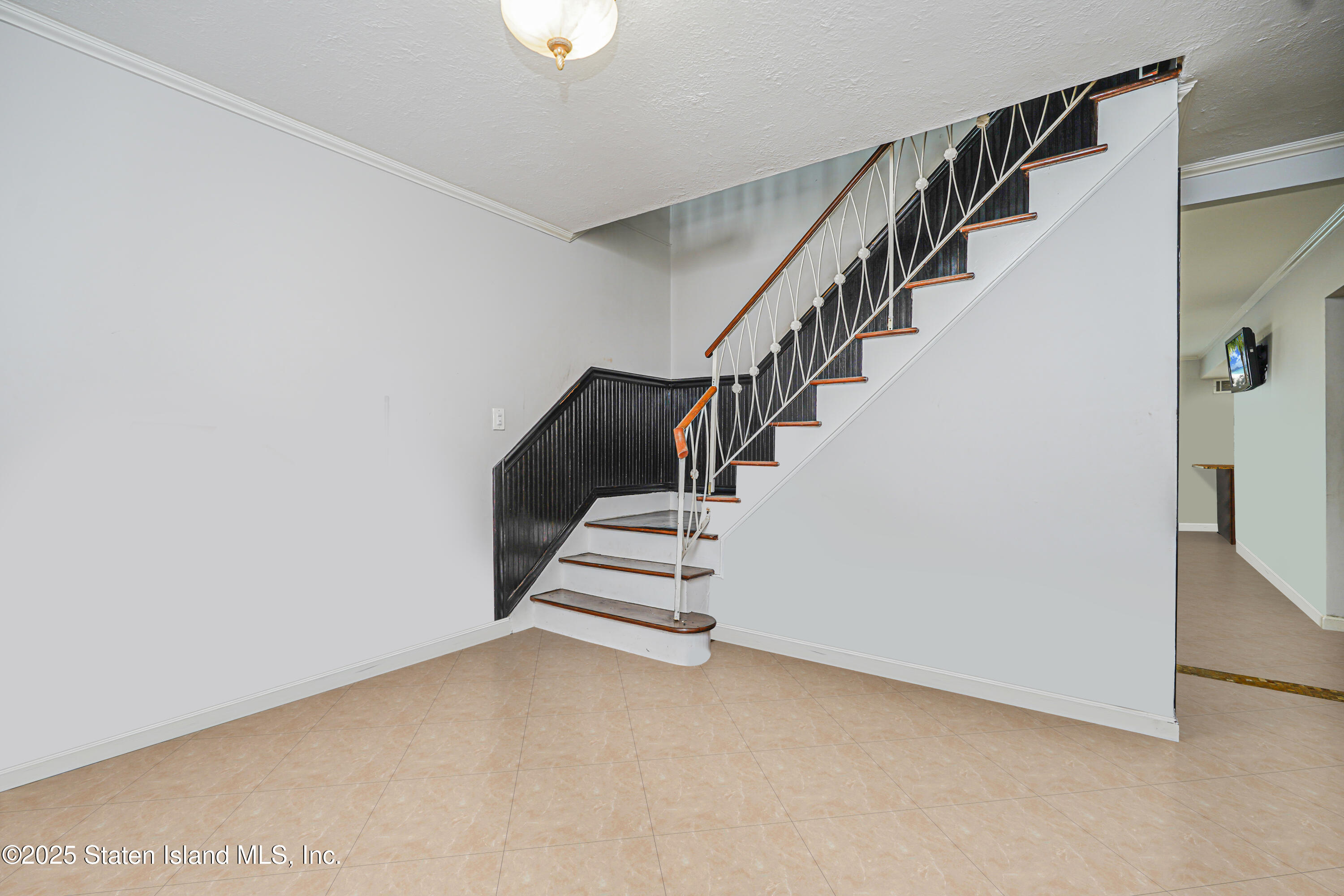 15 Oliver Place, Staten Island, New York image 4