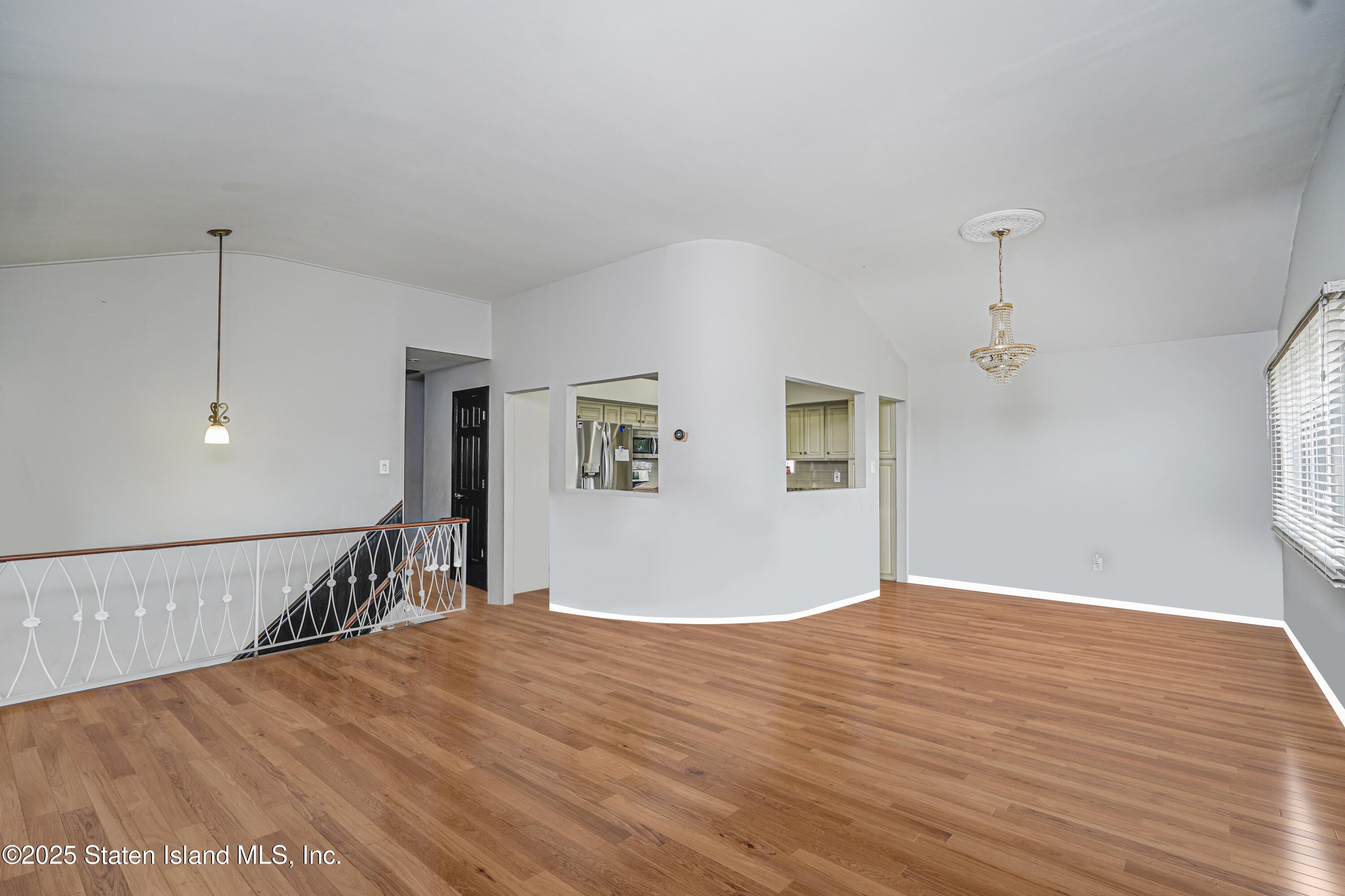 15 Oliver Place, Staten Island, New York image 9