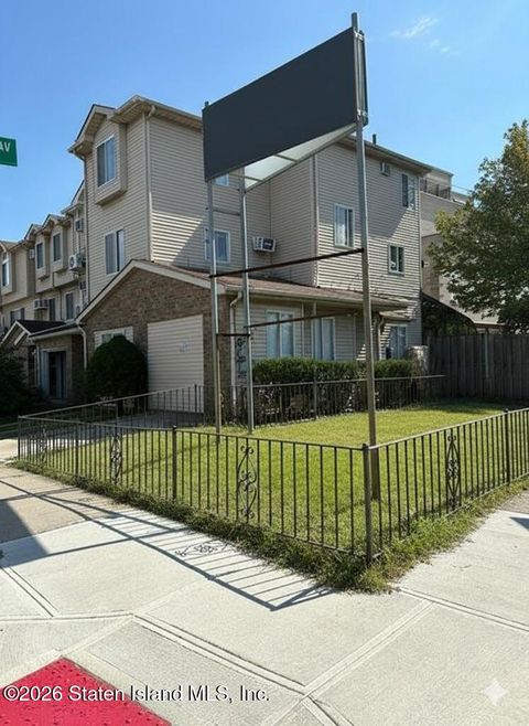 Photo of 1775 Richmond Avenue #1, Staten Island, NY 10314 (MLS # 2600773)