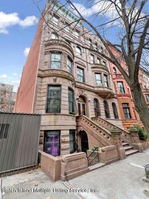 Photo of 61 W 88th Street #1r, New York, NY 10024 (MLS # 1161846)