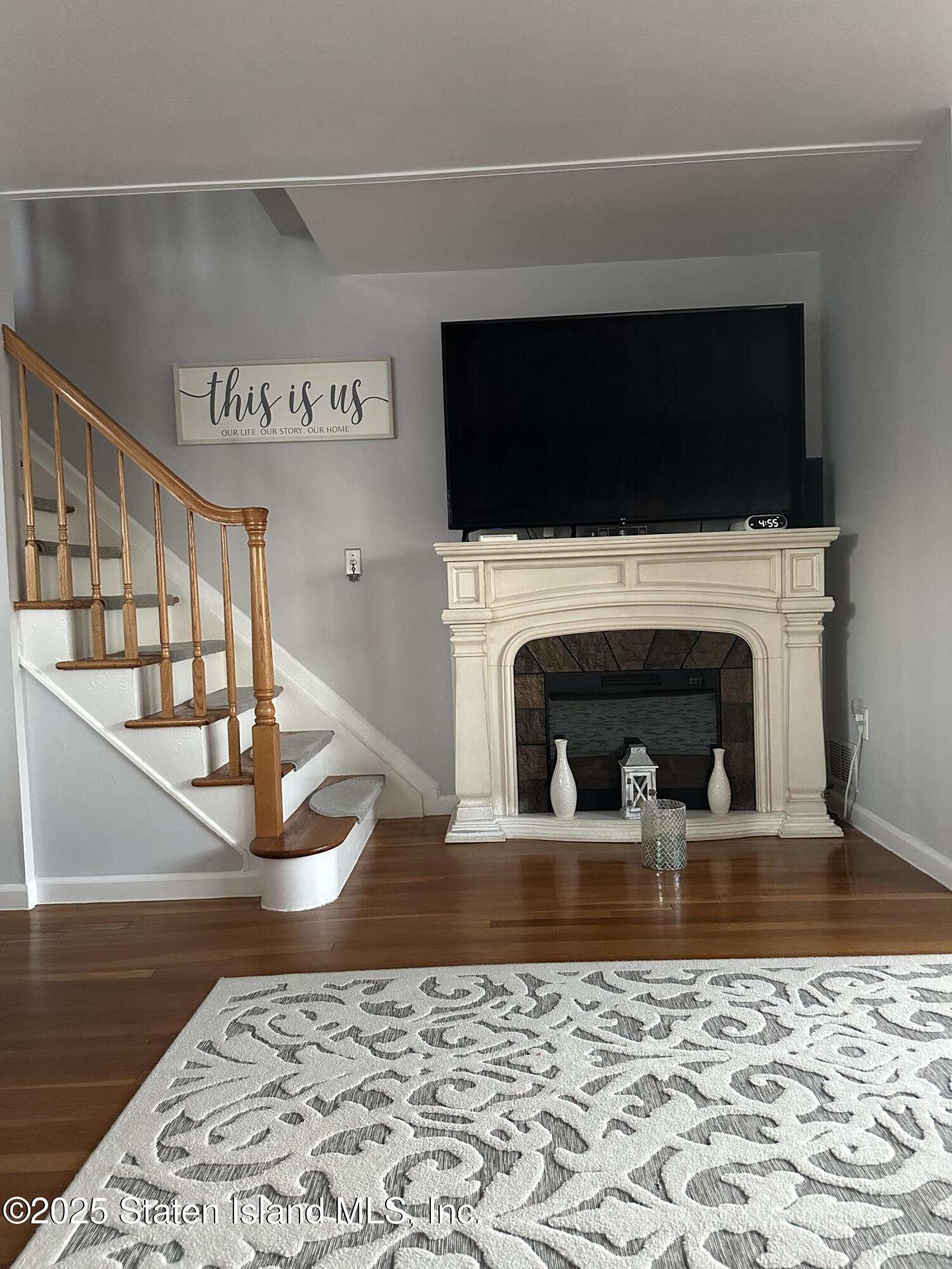 Staten Island, New York 10306, United States, 3 Bedrooms Bedrooms, ,2 BathroomsBathrooms,Residential,Pending,10797