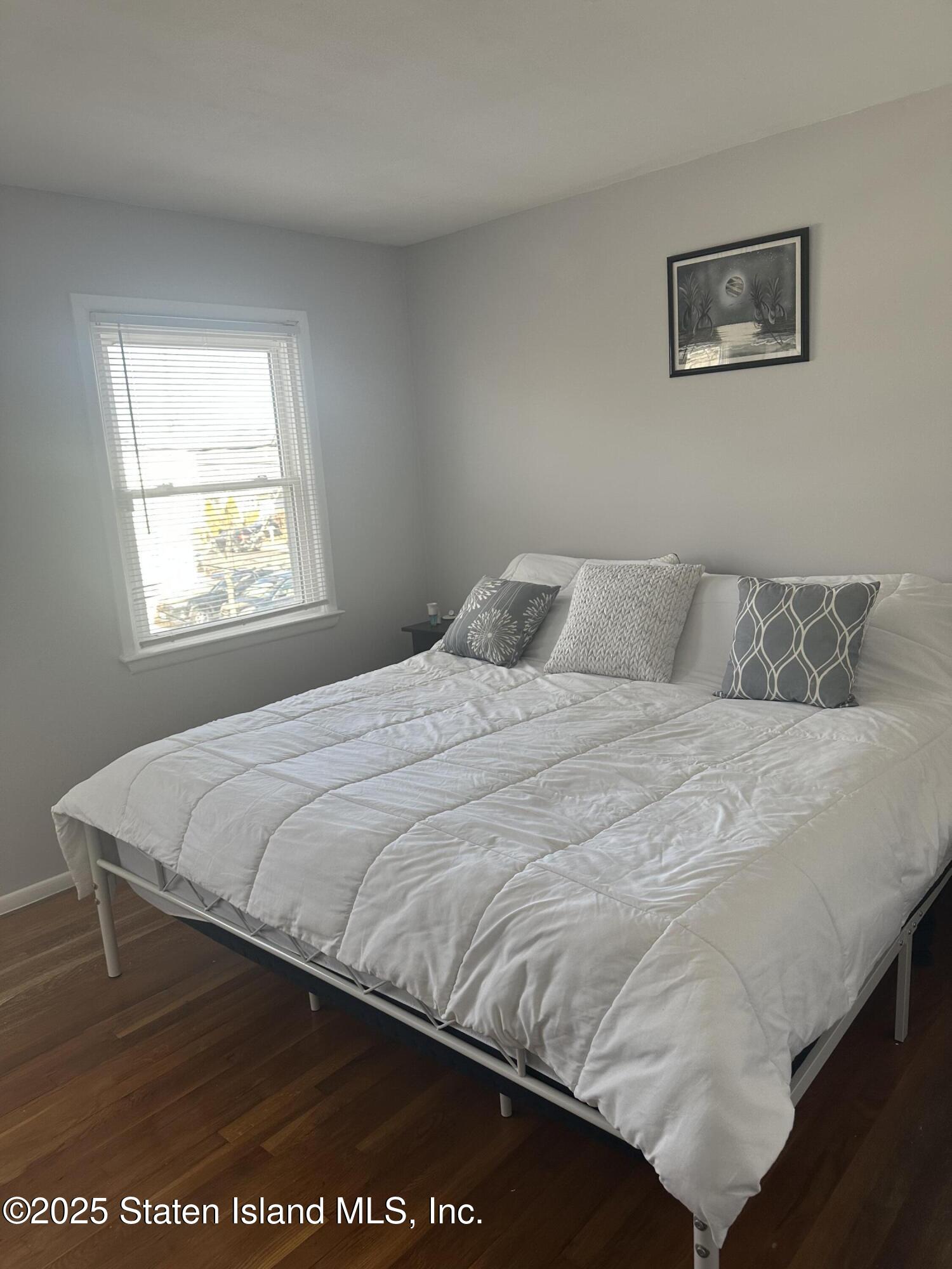 Staten Island, New York 10306, United States, 3 Bedrooms Bedrooms, ,2 BathroomsBathrooms,Residential,Pending,10797