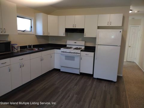 Photo of 659 Rockaway Street #Upstairs, Staten Island, NY 10307 (MLS # 2400831)