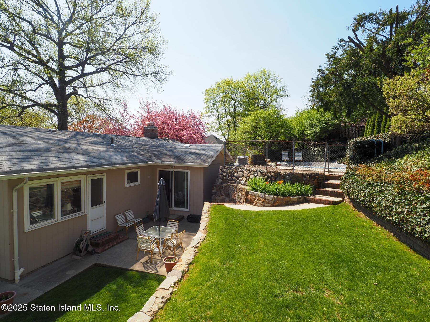 99 Signal Hill Road, Staten Island, New York image 48