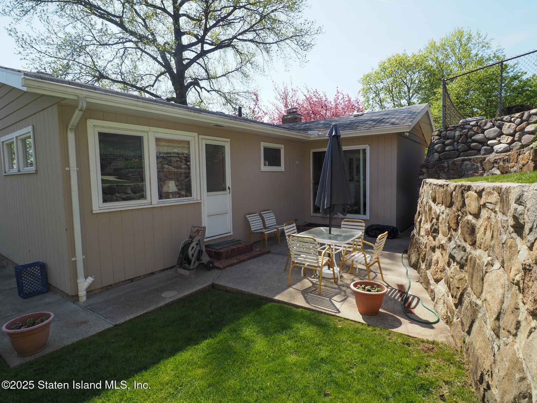 99 Signal Hill Road, Staten Island, New York image 44