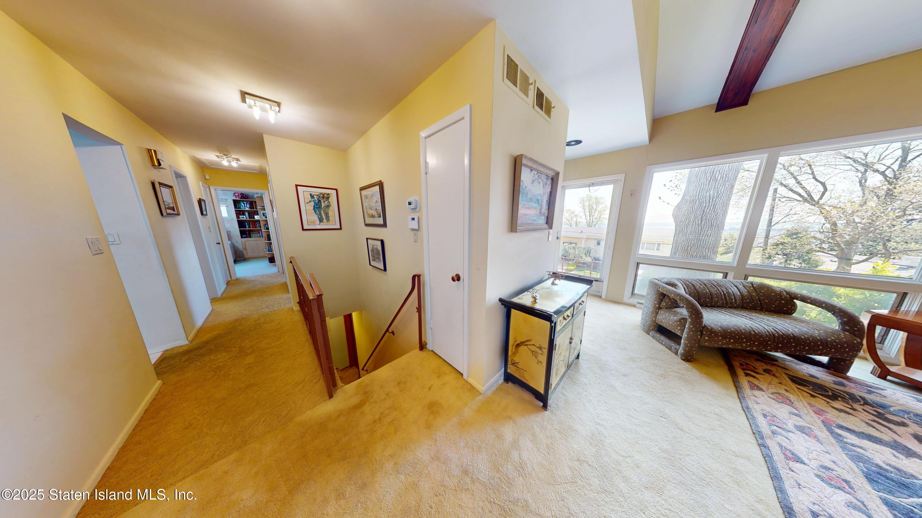 99 Signal Hill Road, Staten Island, New York image 7