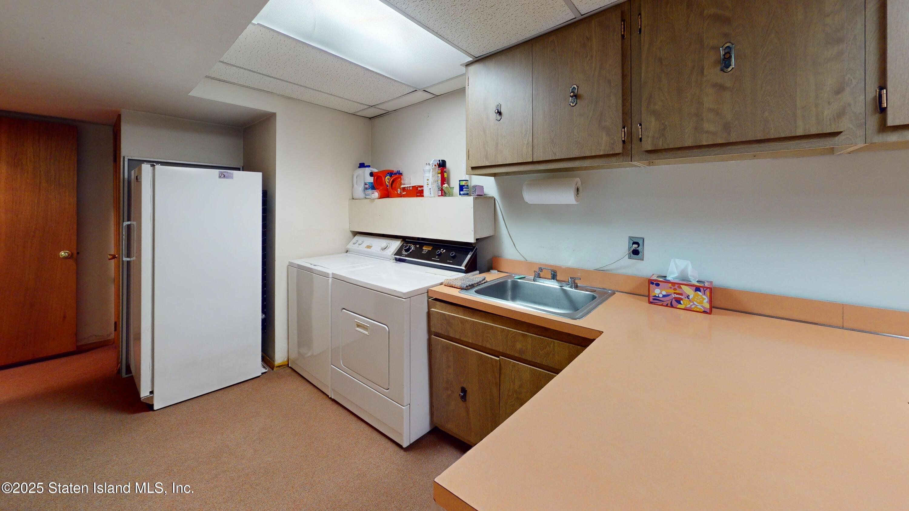 99 Signal Hill Road, Staten Island, New York image 37