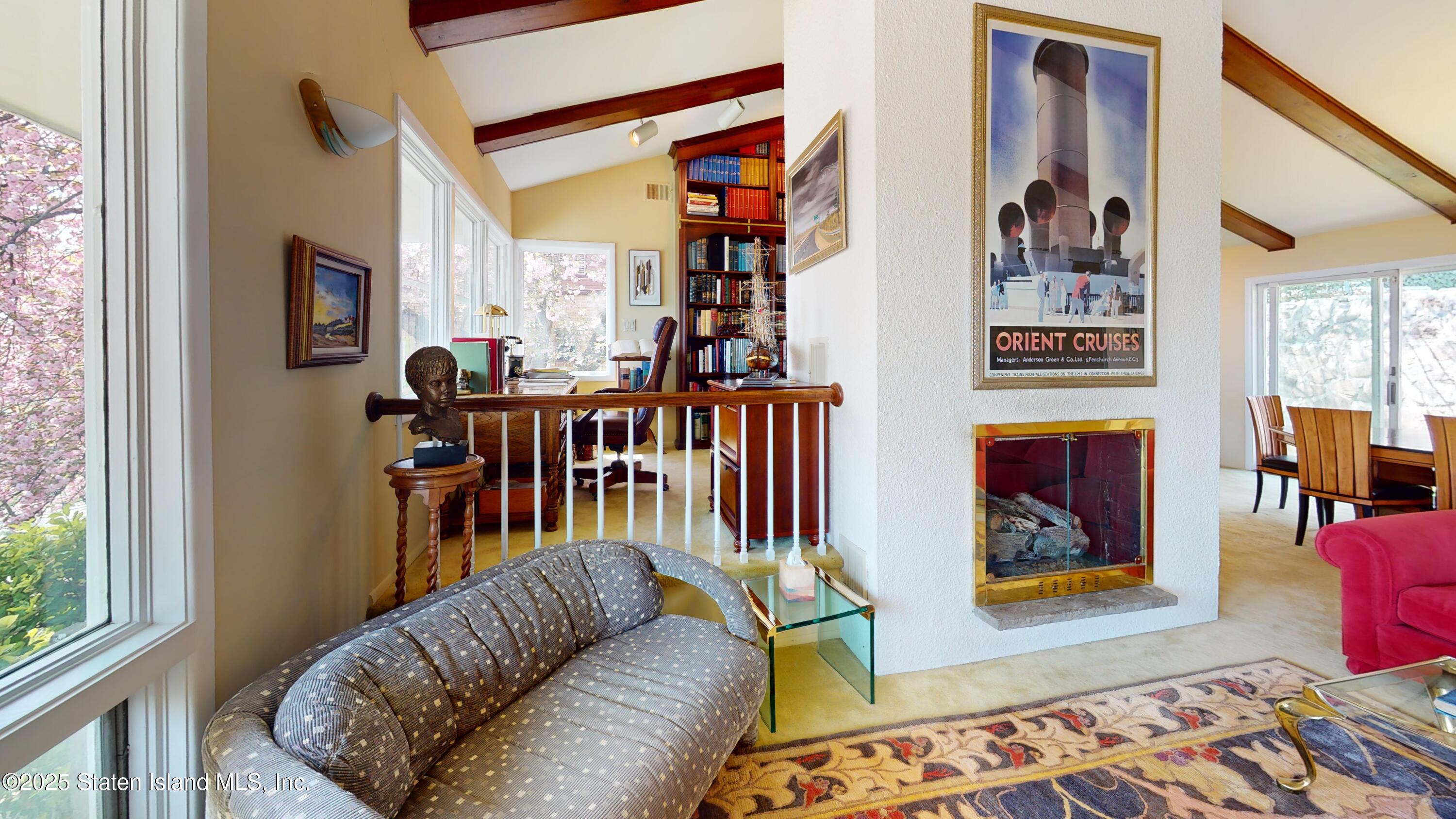 99 Signal Hill Road, Staten Island, New York image 8