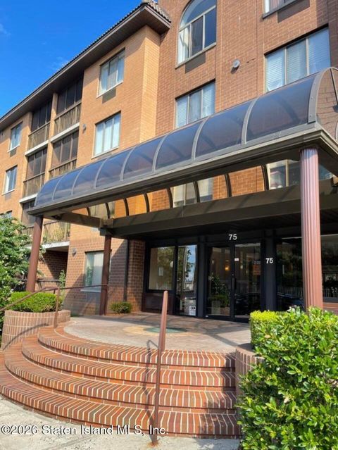 Photo of 75 Essex Drive #3d, Staten Island, NY 10314 (MLS # 2602603)