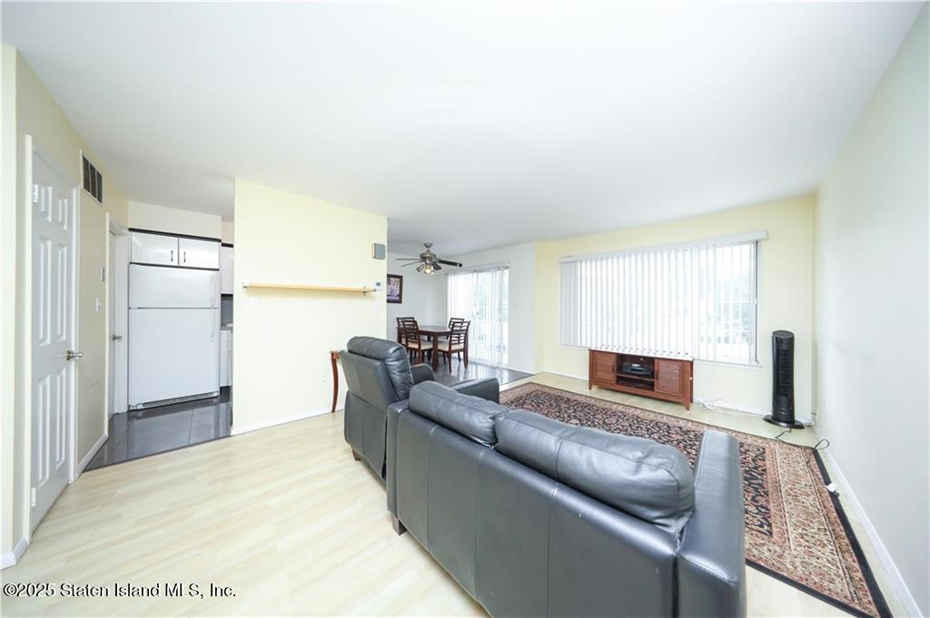 186 Monahan Avenue, Staten Island, New York image 10